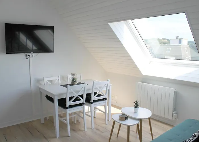 - Cosy à 1 Min De La *