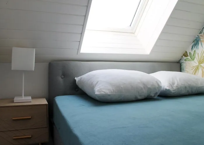 - Cosy A 1 Min De La Apartament *