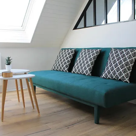 - Cosy A 1 Min De La شقة كابورغ